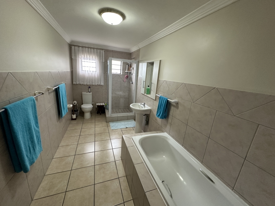 3 Bedroom Property for Sale in Seemeeu Park Western Cape